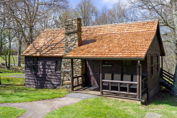 Skyland Cabin exterior